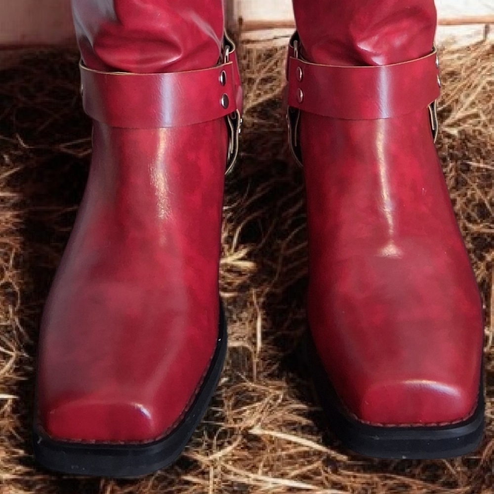 RED HARNESS BOOTS SIZE 9 - Picture 6 of 8